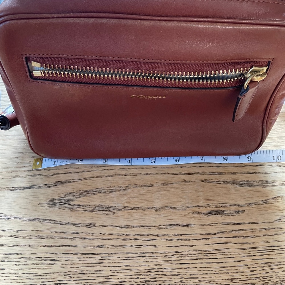 Coach Brown Leather Camera Bag - Picture 9 of 11